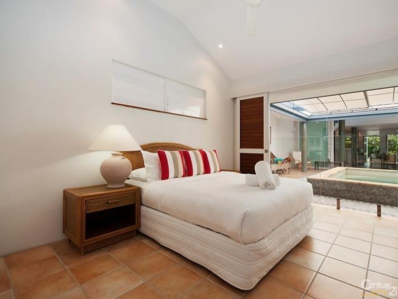 2/31 Solander Blvd, Port Douglas QLD 4877