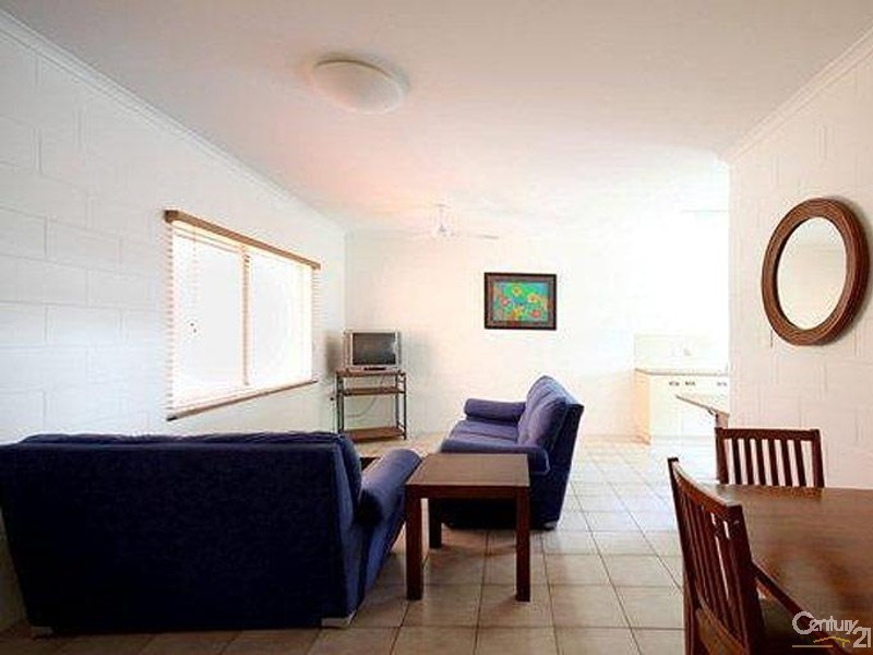 12 Atherton Street, Mossman QLD 4873