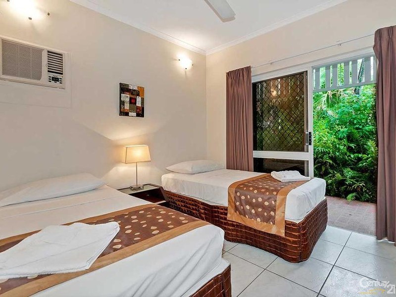 Port Douglas QLD 4877