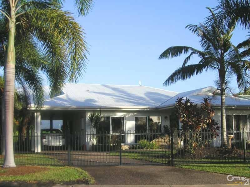 8 Shalom Close, Cooya Beach QLD 4873