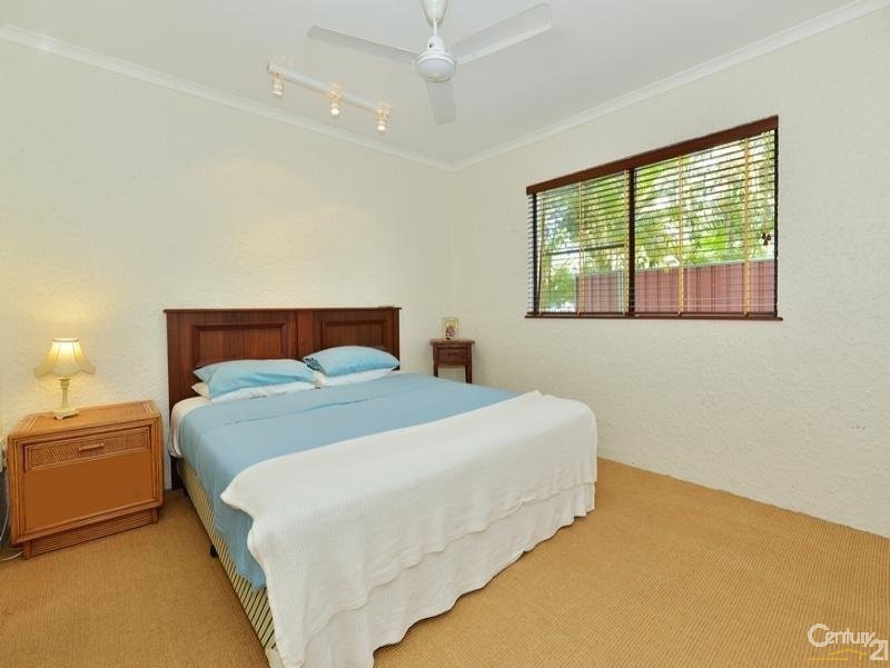 Port Douglas QLD 4877