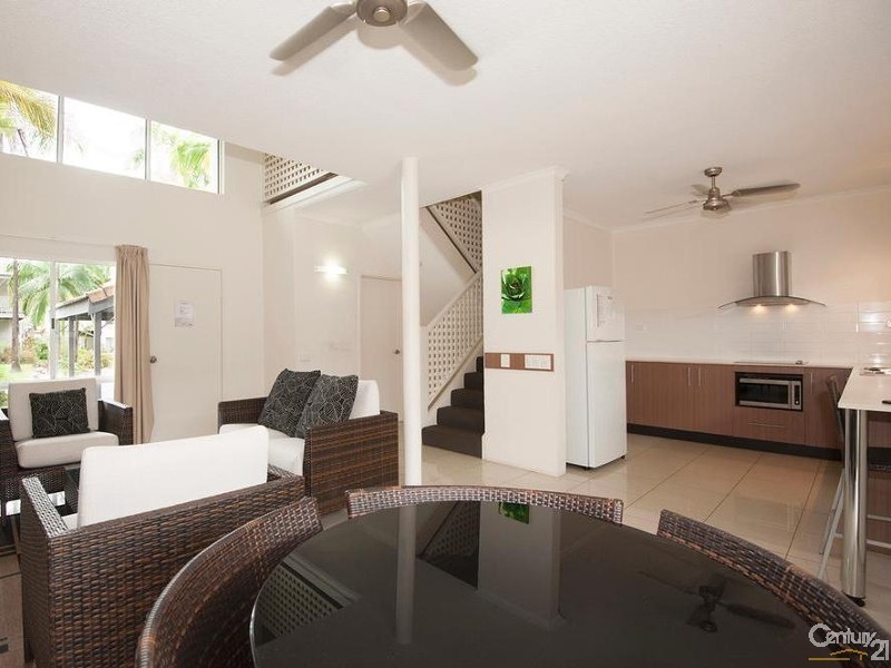 61/121  ‘Rendezvous’ Port Douglas Road, Port Douglas QLD 4877
