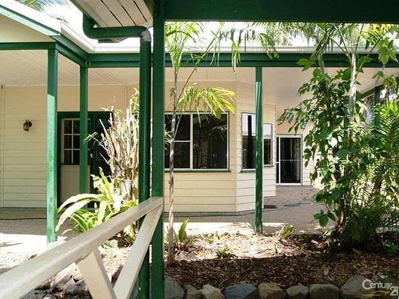 6  Ruby Close, Port Douglas QLD 4877