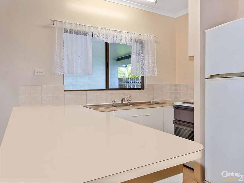 2/34 Limpet Avenue, Port Douglas QLD 4877