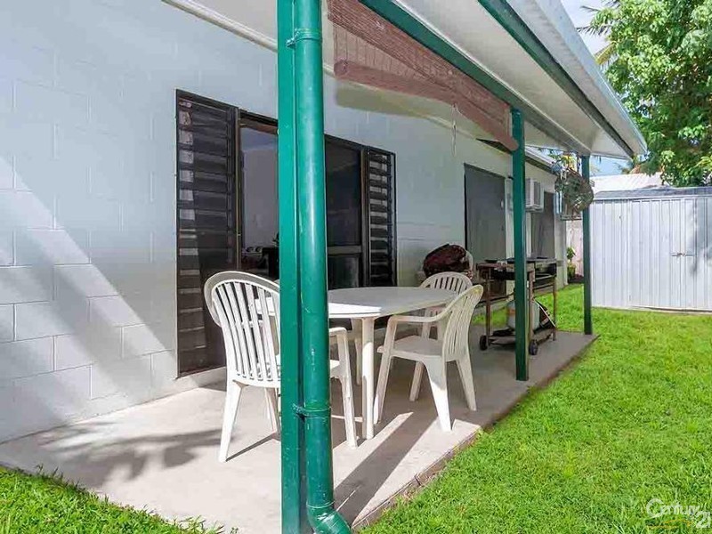 2/34 Limpet Avenue, Port Douglas QLD 4877