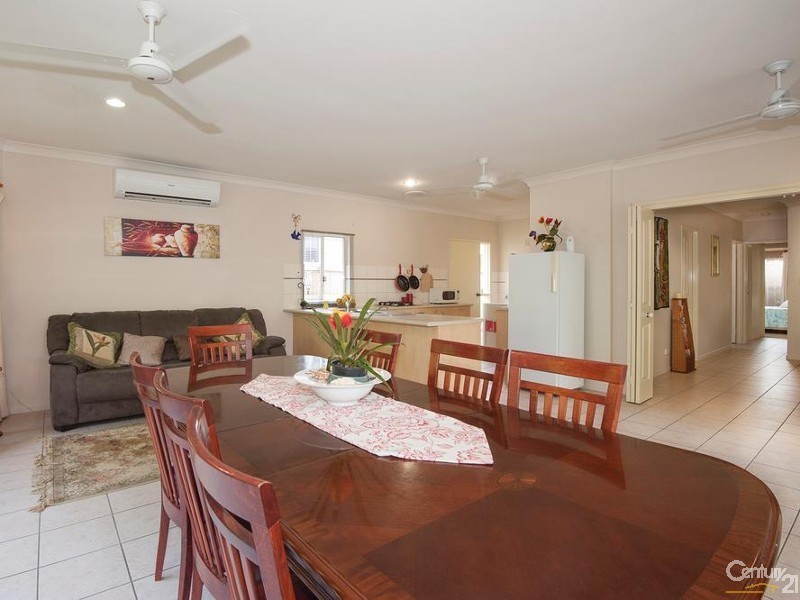 10 Birdwing Street, Port Douglas QLD 4877