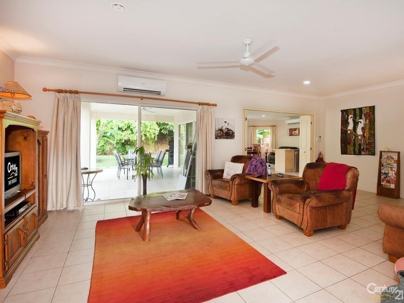 10 Birdwing Street, Port Douglas QLD 4877