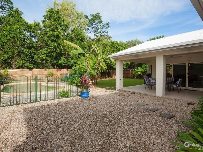 10 Birdwing Street, Port Douglas QLD 4877