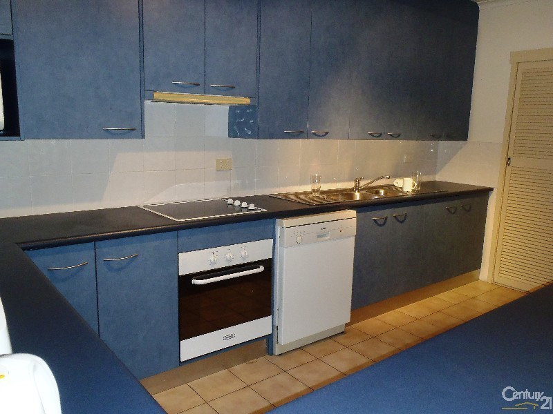 2/10 Davidson Street, Port Douglas QLD 4877