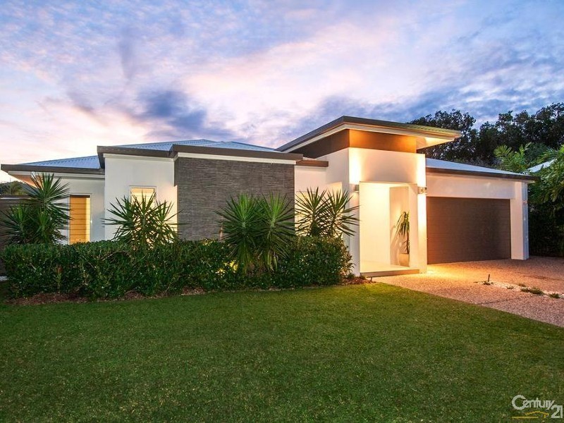 Port Douglas QLD 4877