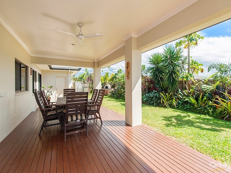 2 Kalu Close, Cooya Beach QLD 4873