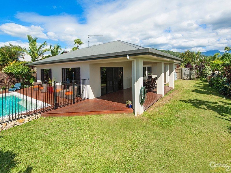 2 Kalu Close, Cooya Beach QLD 4873