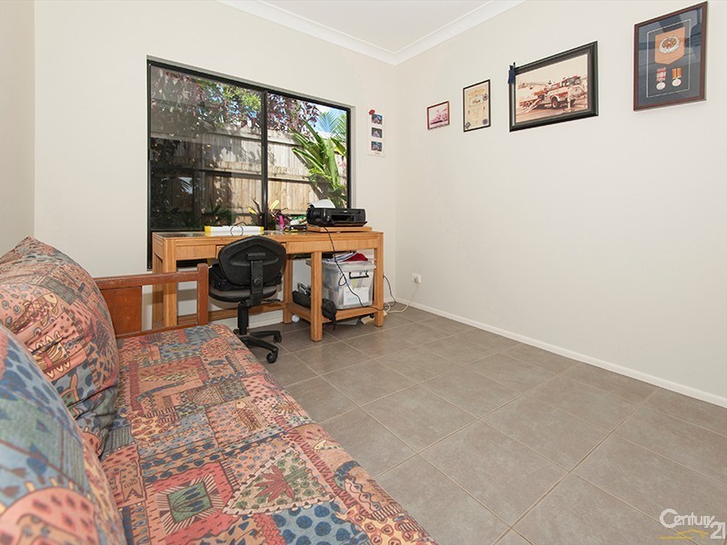 2 Kalu Close, Cooya Beach QLD 4873