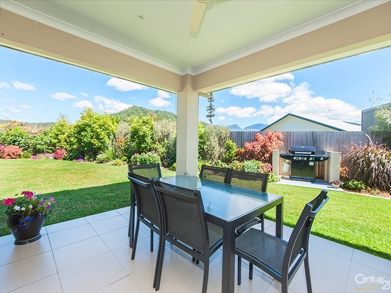 7 Kalu Close, Cooya Beach QLD 4873