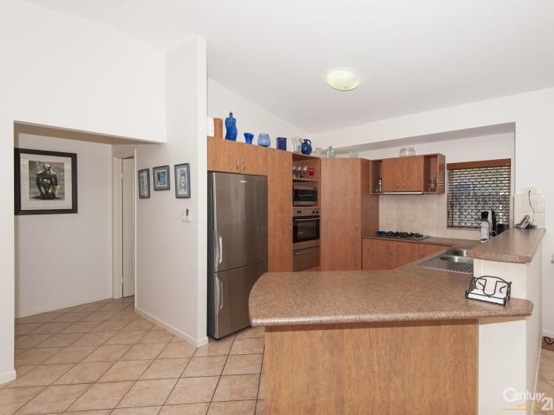 16 Lorikeet Close, Port Douglas QLD 4877