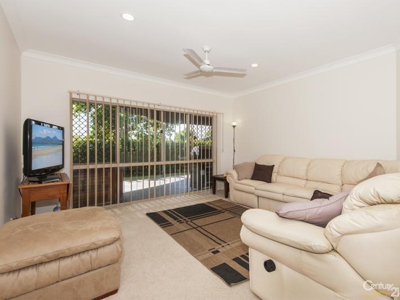 16 Lorikeet Close, Port Douglas QLD 4877