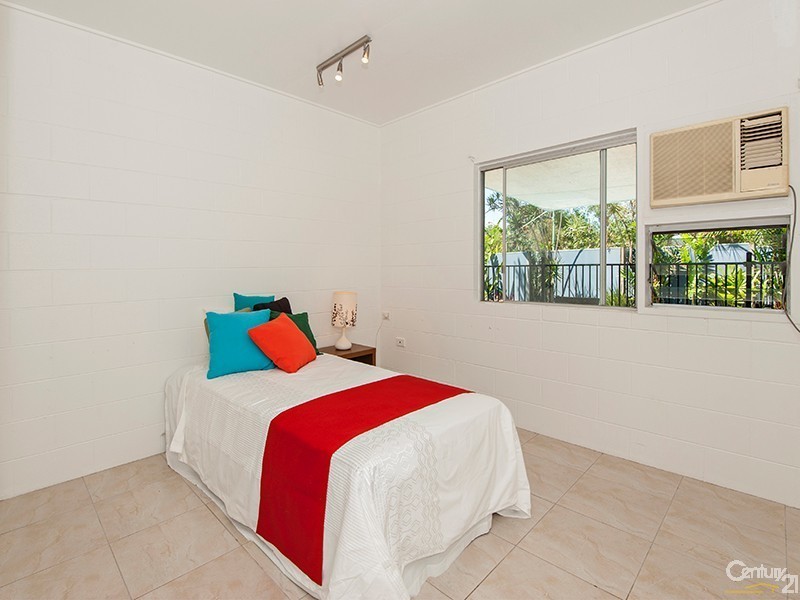 3 Palm Street, Cooya Beach QLD 4873