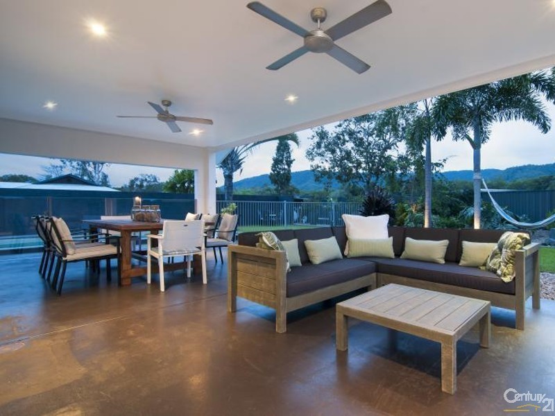 3 HOPE STREET, Port Douglas QLD 4877