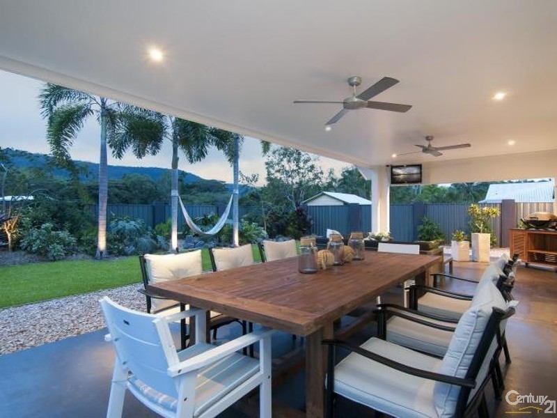 3 HOPE STREET, Port Douglas QLD 4877
