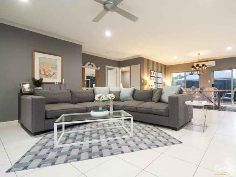 3 HOPE STREET, Port Douglas QLD 4877