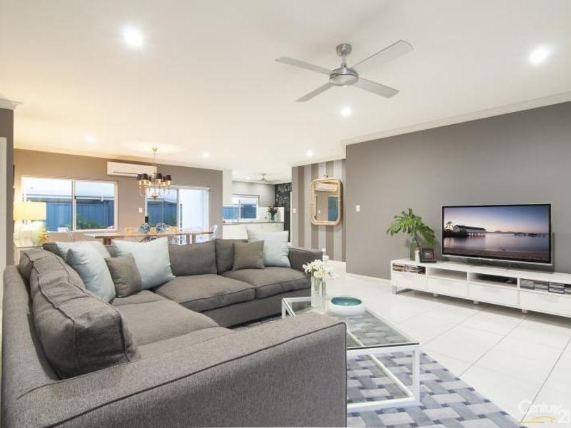 3 HOPE STREET, Port Douglas QLD 4877
