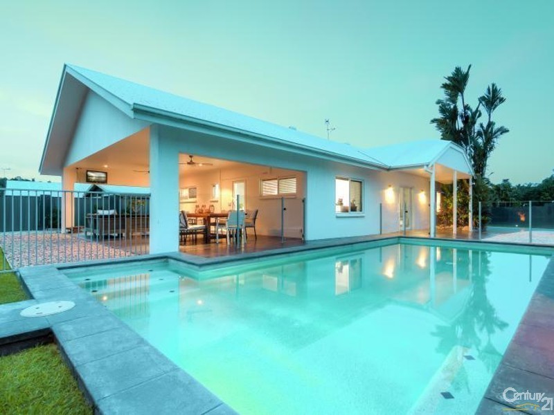 3 HOPE STREET, Port Douglas QLD 4877