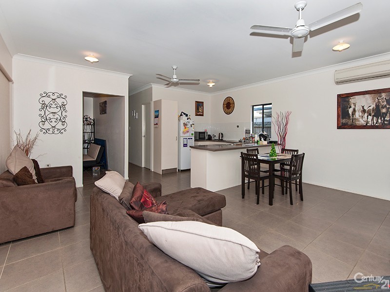 29 Riflebird Crescent, Mossman QLD 4873