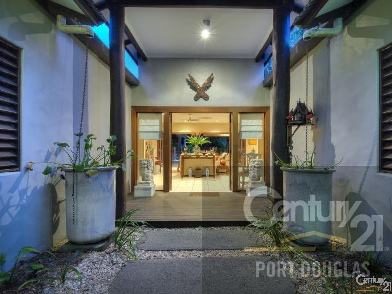 8/11 The Sands Estate, 11 Barrier Street, Port Douglas QLD 4877