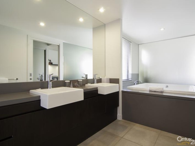 241-242/22 Mitre Street, Port Douglas QLD 4877