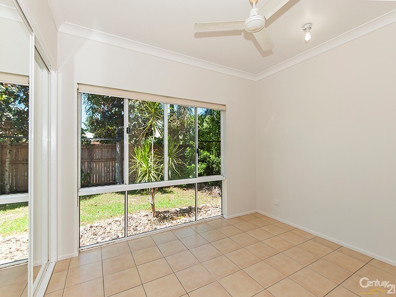 27 Allamanda Street, Cooya Beach QLD 4873