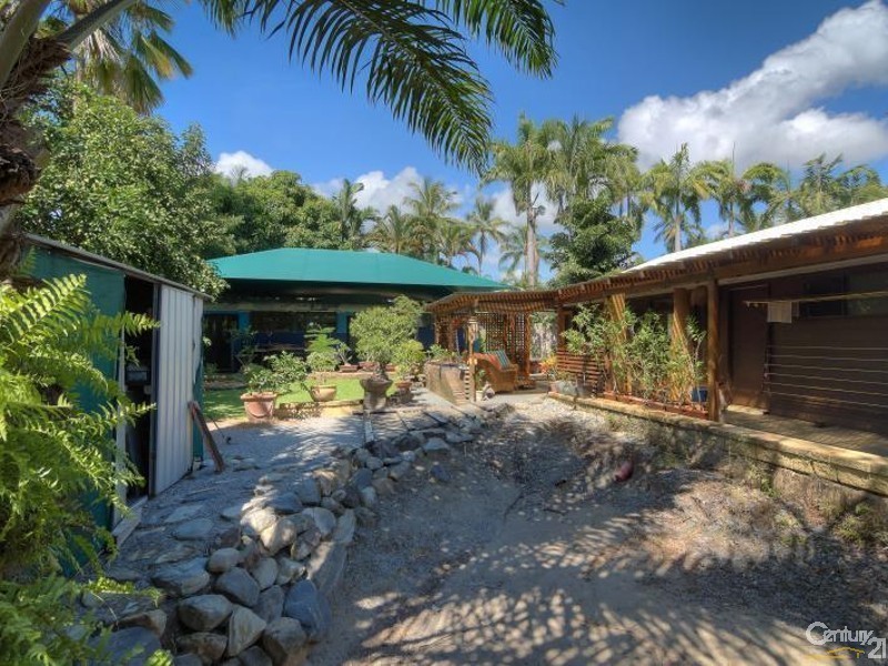 39 Pecten Avenue, Port Douglas QLD 4877
