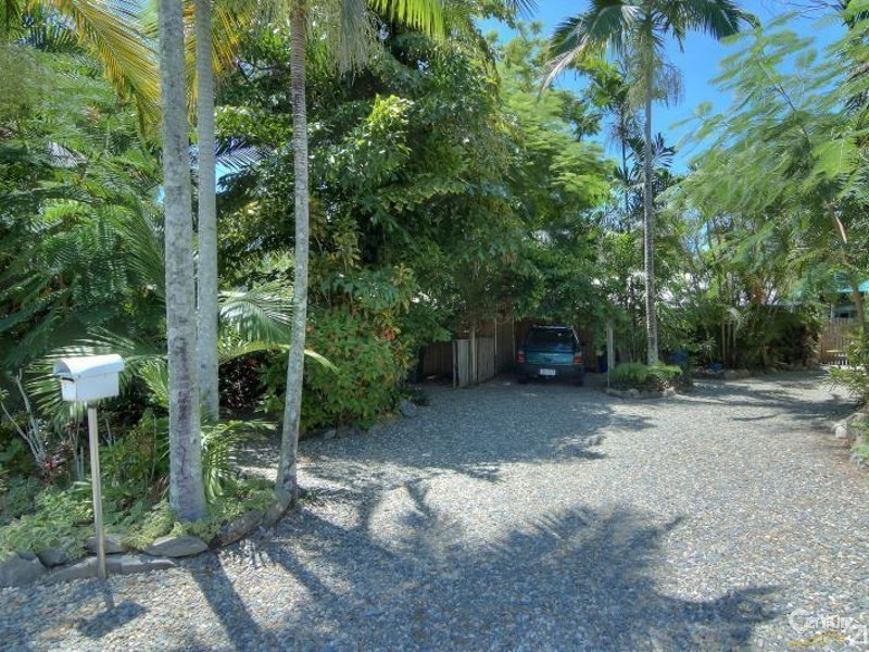 39 Pecten Avenue, Port Douglas QLD 4877