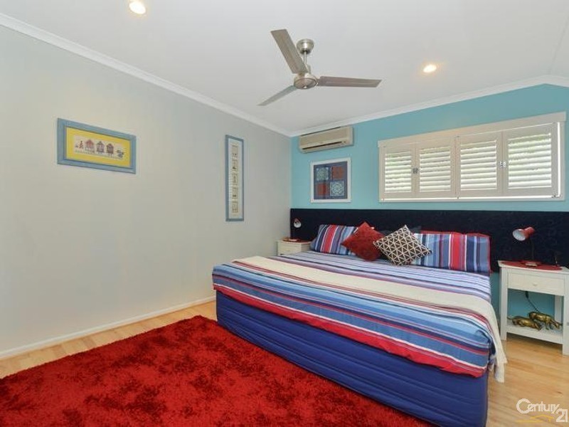 2/33 Nautilus Street, Port Douglas QLD 4877