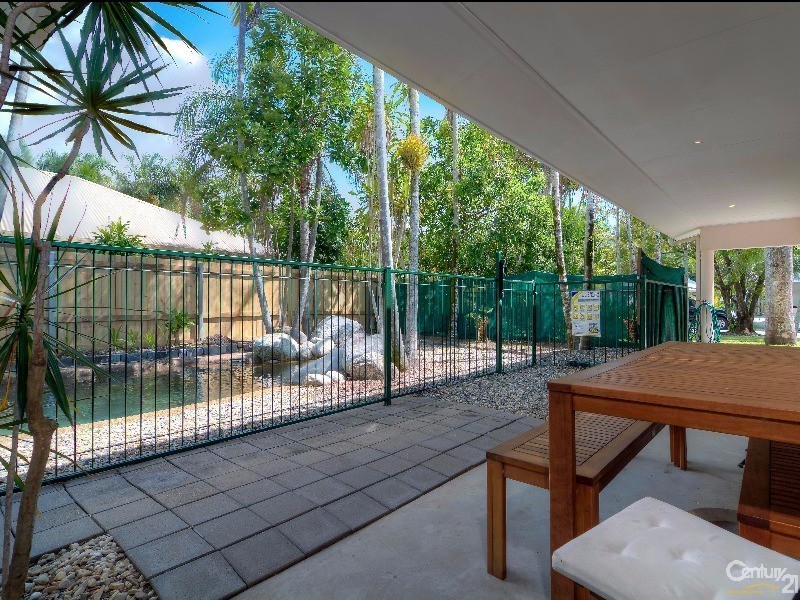 4 Thooleer Close, Cooya Beach QLD 4873