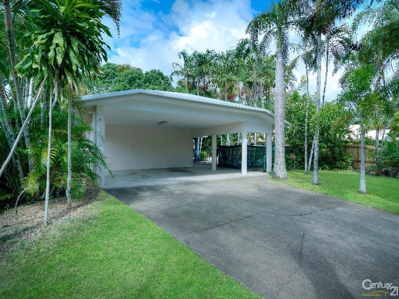 4 Thooleer Close, Cooya Beach QLD 4873