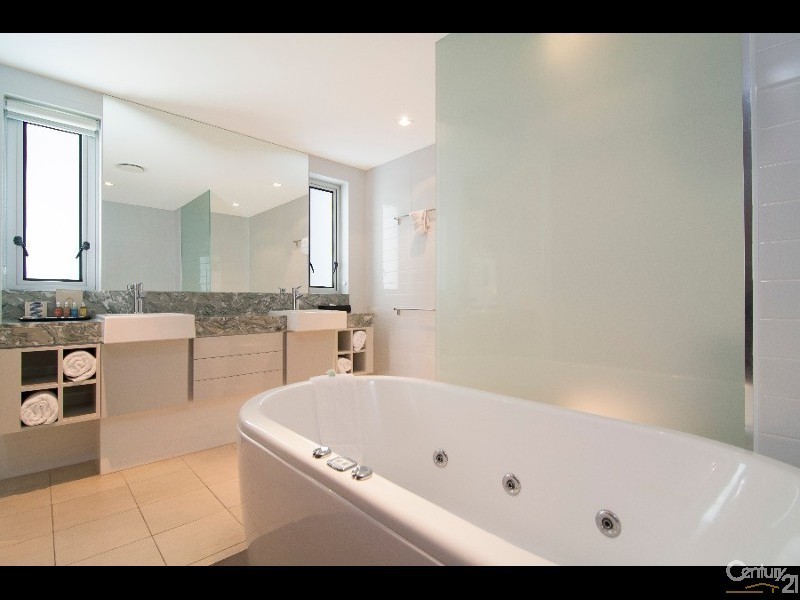 101/56 Macrossan Street, Port Douglas QLD 4877