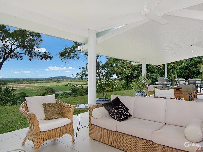 23 Ocean View Road, Port Douglas QLD 4877