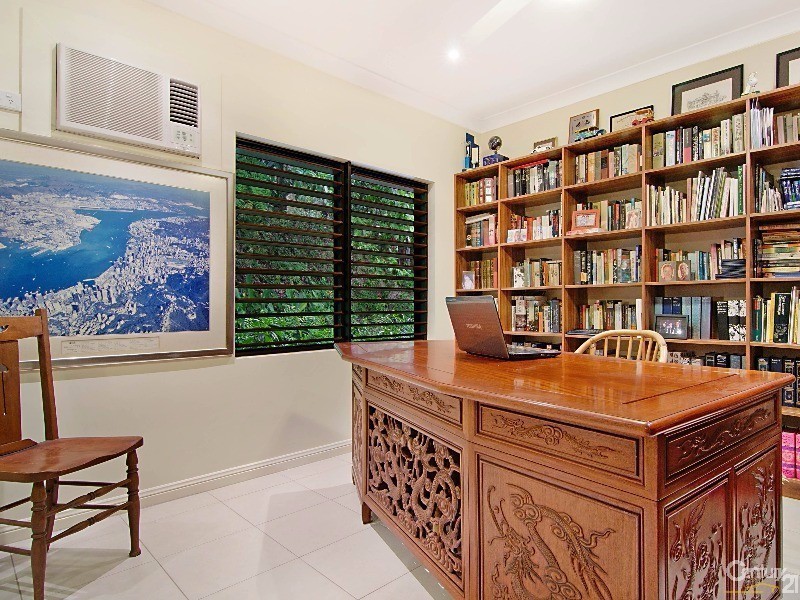 23 Ocean View Road, Port Douglas QLD 4877