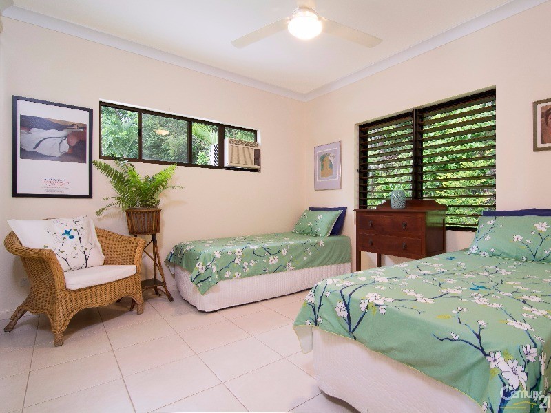 23 Ocean View Road, Port Douglas QLD 4877
