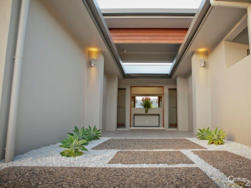 15 Ulysses Ave, Port Douglas QLD 4877