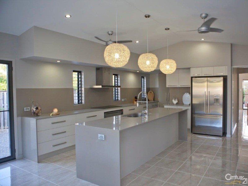 15 Ulysses Ave, Port Douglas QLD 4877