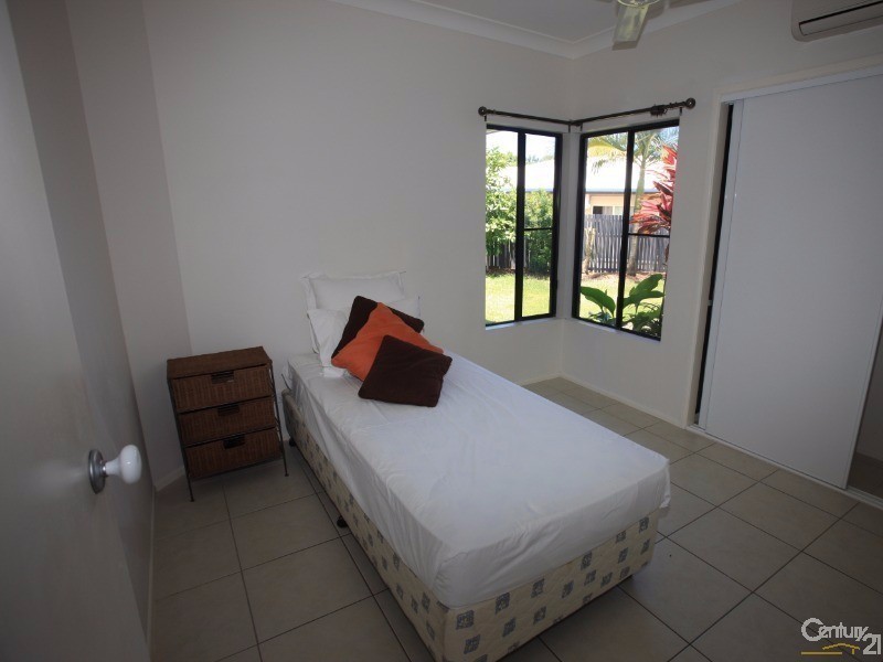 5 SYLVIA CLOSE, Wonga QLD 4873