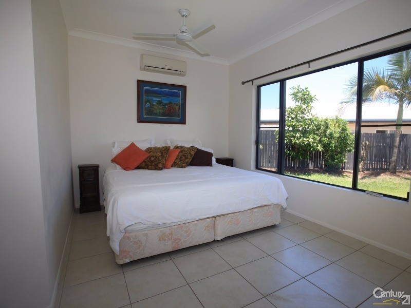 5 SYLVIA CLOSE, Wonga QLD 4873