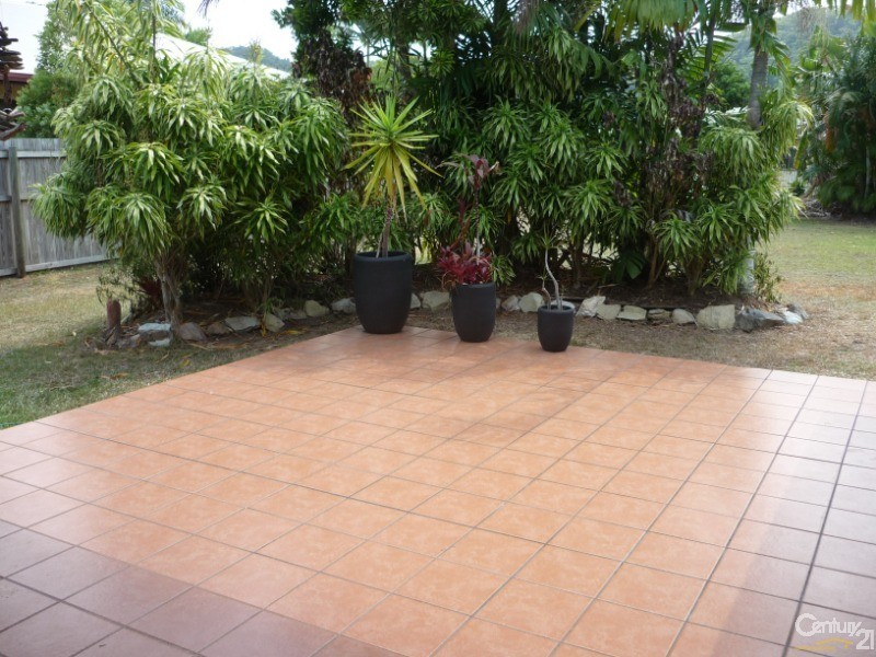 7 Billfish Close, Wonga QLD 4873