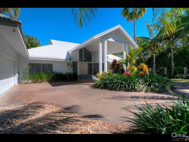 Port Douglas QLD 4877