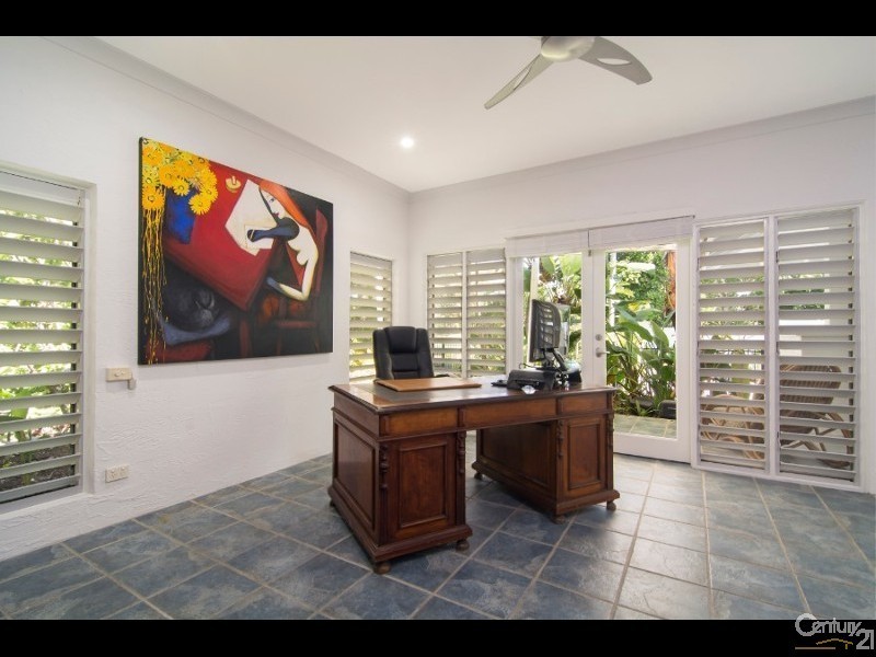 Port Douglas QLD 4877