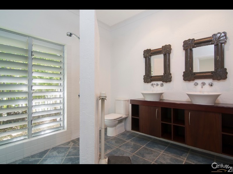 Port Douglas QLD 4877