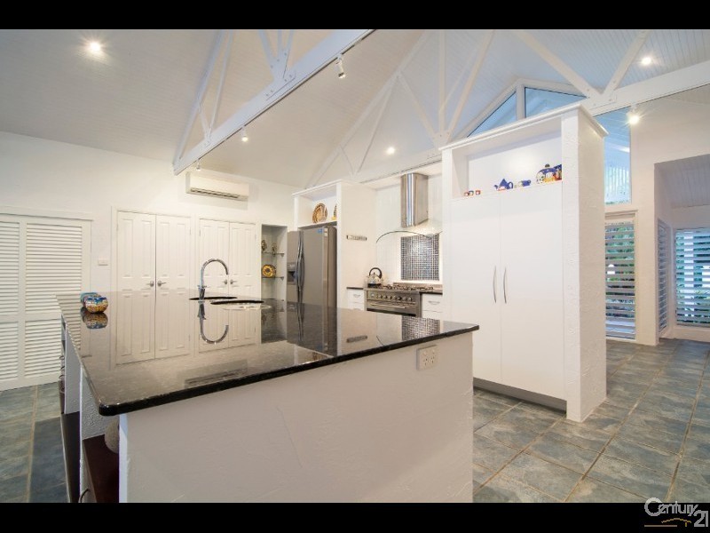 Port Douglas QLD 4877