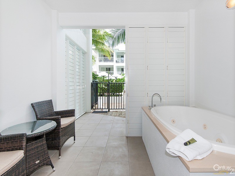 20 DAVIDSON STREET, Port Douglas QLD 4877