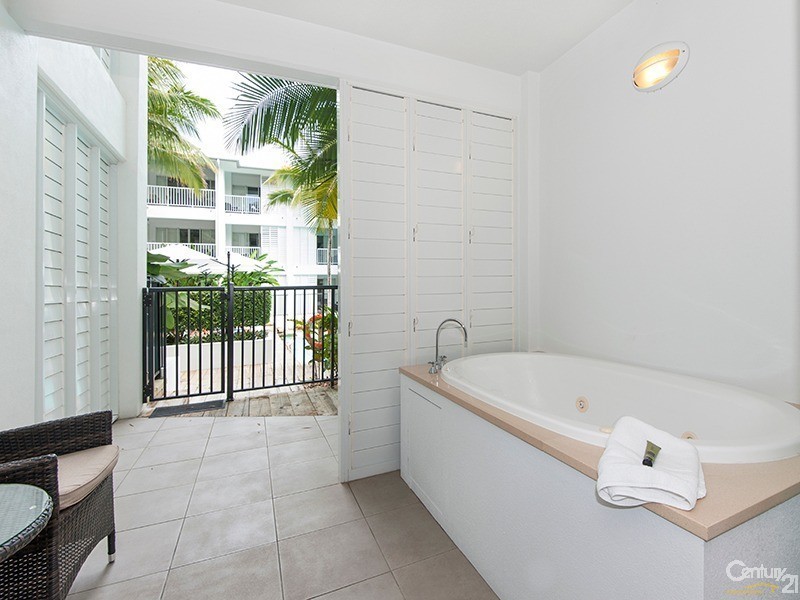 20 DAVIDSON STREET, Port Douglas QLD 4877